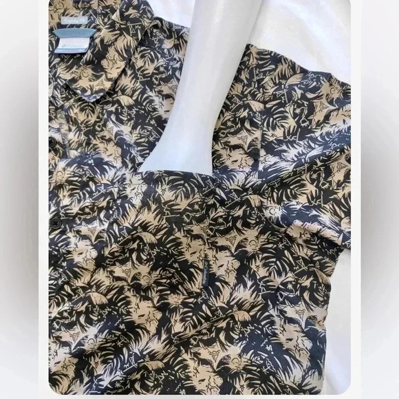 Columbia Button  Down Short Sleeve Black Tan Shirt Size XL - Picture 9 of 9